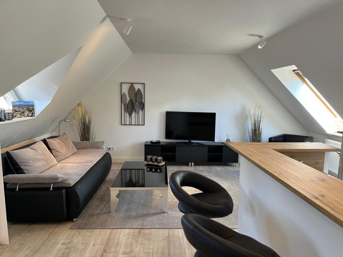 Attraktives Appartement Im Stadtzentrum Plauen Balkon Lift Exteriör bild